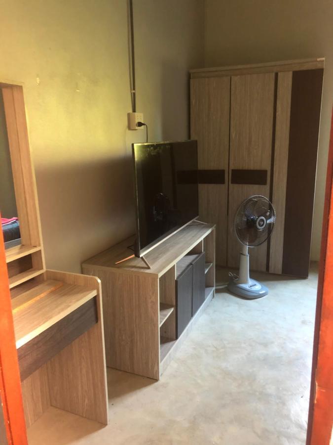 BP cheap private rooms Koh Mak Esterno foto